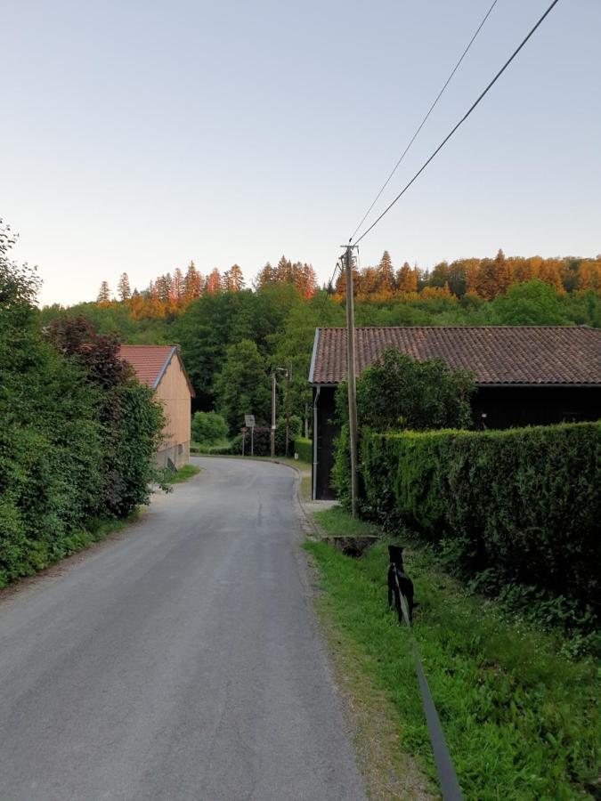 Gite 4 Etoiles La Belle Eau Calme Futeau Eksteriør bilde
